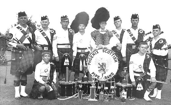 Phioenix Pipe Band 1966